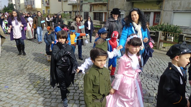 DESFILE DE CARNAVAL 28 de fevereiro 2014